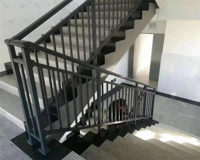 樓梯護(hù)欄案例