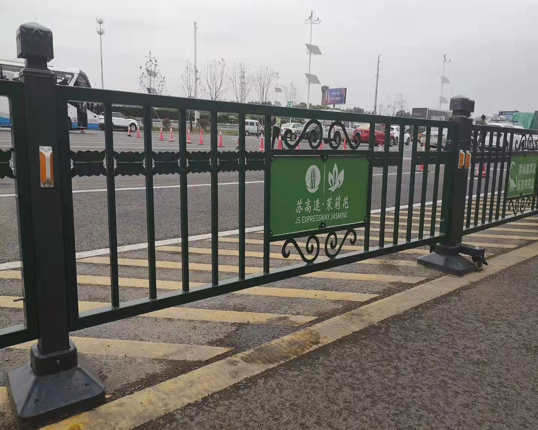 鐵藝柵欄的維護(hù)與保養(yǎng)?